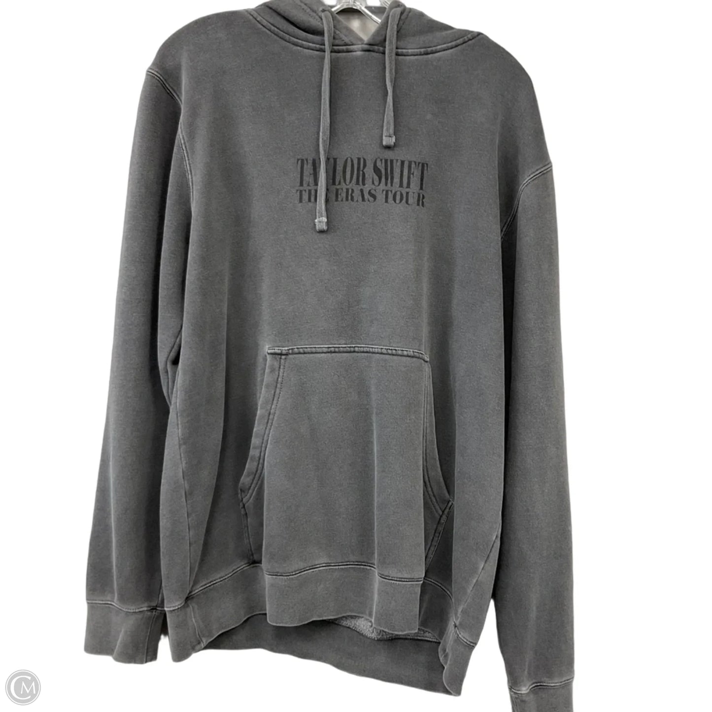 Sweatshirt Hoodie By Clothes Mentor In Grey, Size: M