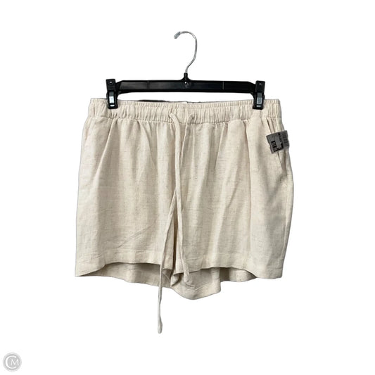 Shorts By Clothes Mentor In Cream, Size: M
