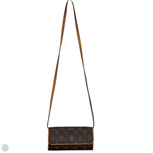 Crossbody Luxury Designer By Louis Vuitton, Size: Small
