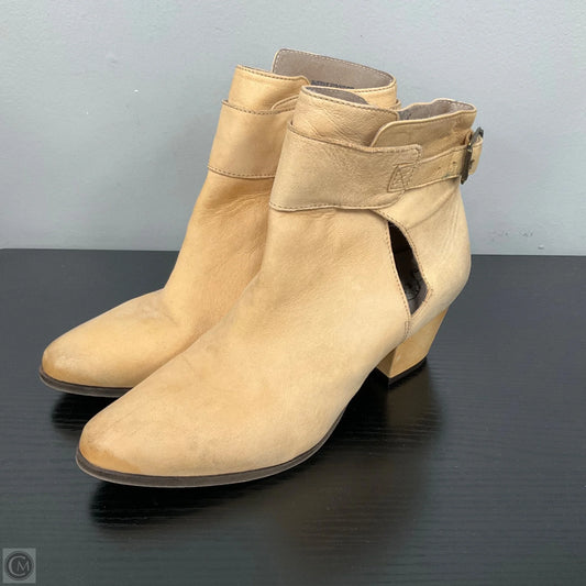 Boots Ankle Heels By Free People In Tan, Size: 9
