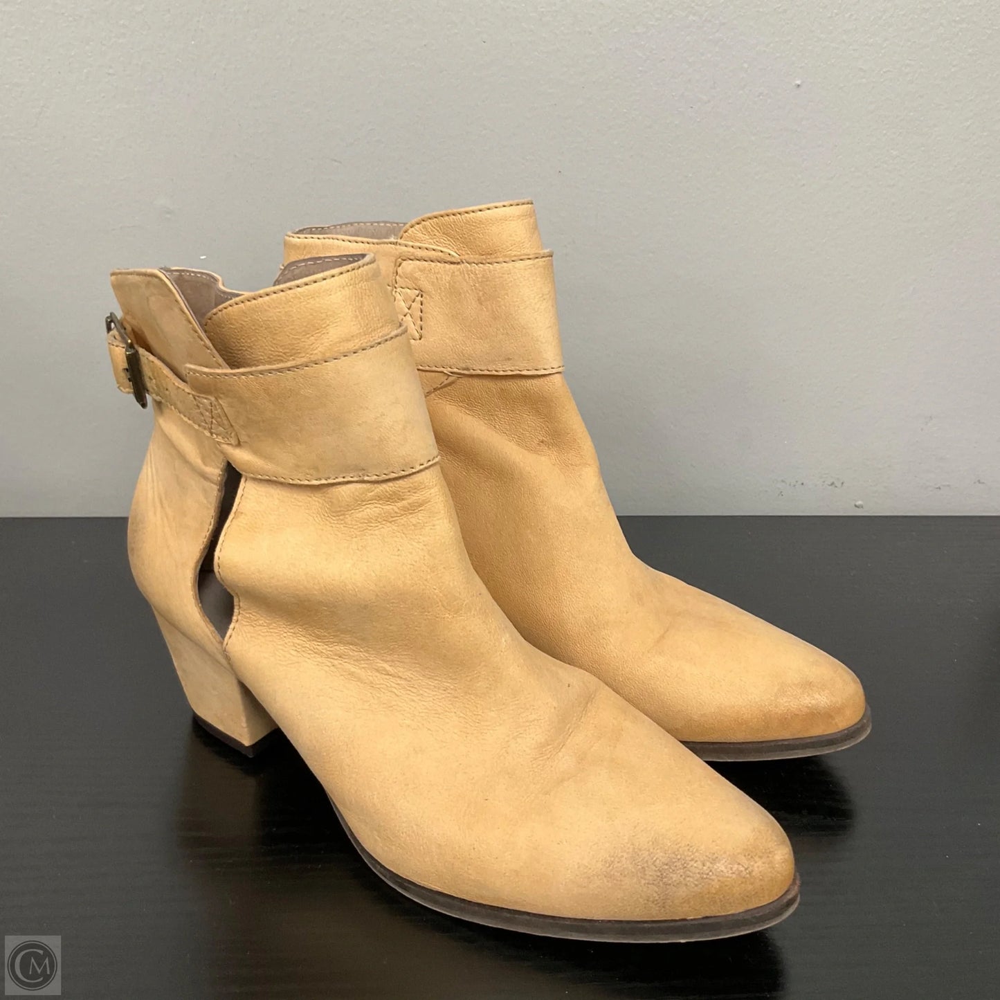 Boots Ankle Heels By Free People In Tan, Size: 9