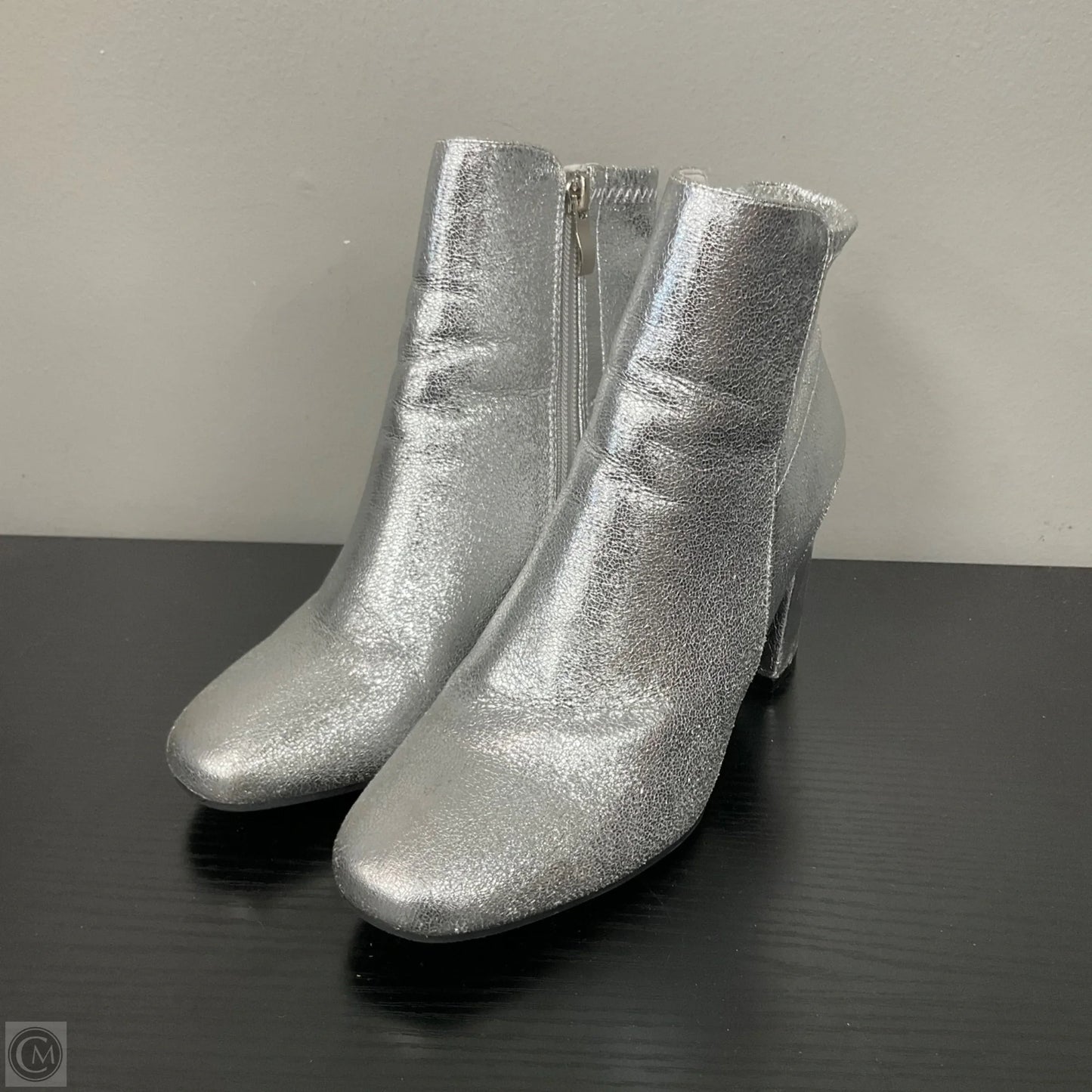 Boots Ankle Flats By Mia In Silver, Size: 6.5