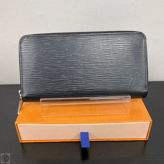 Wallet Luxury Designer By Louis Vuitton, Size: Large