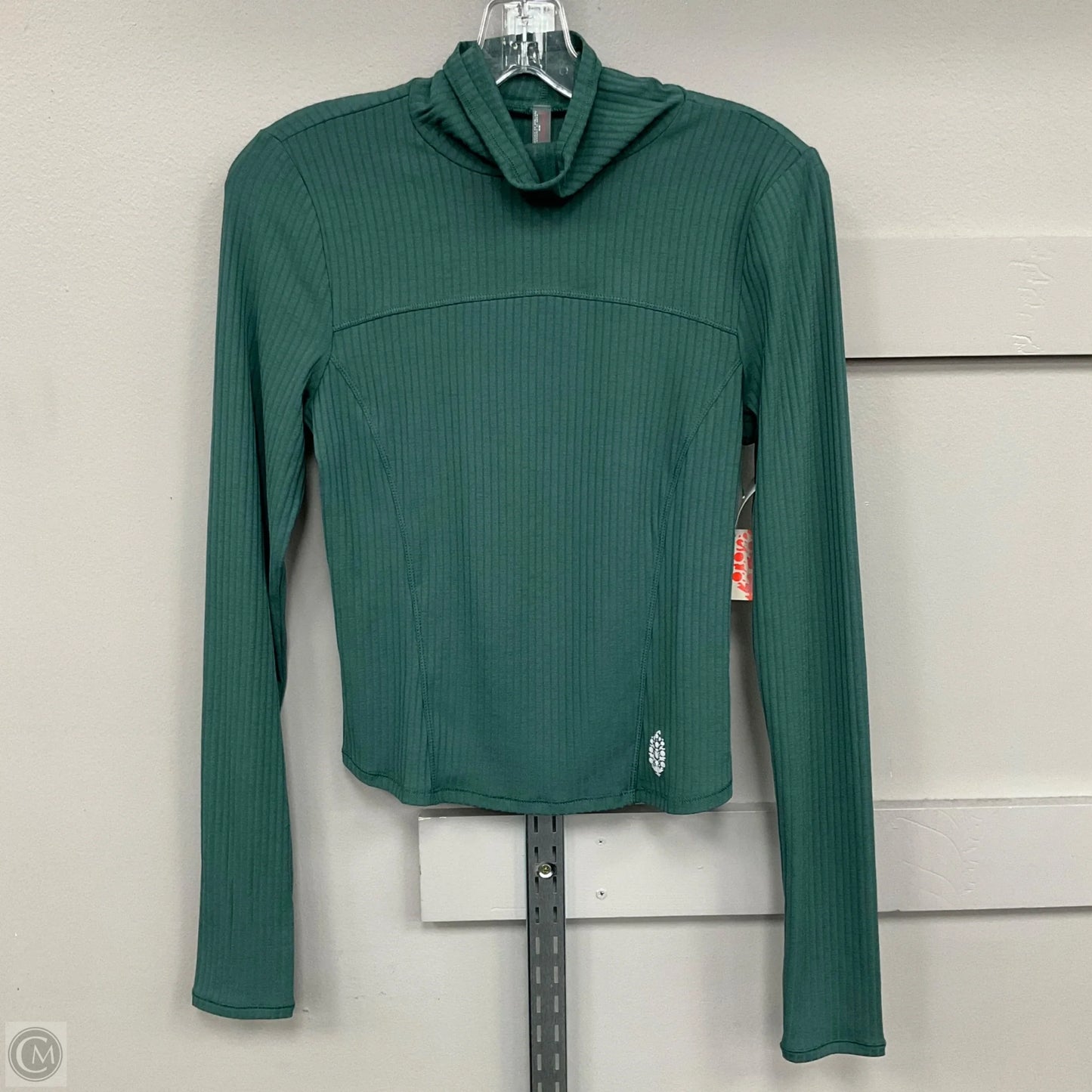 Top Long Sleeve By Free People In Green, Size: M