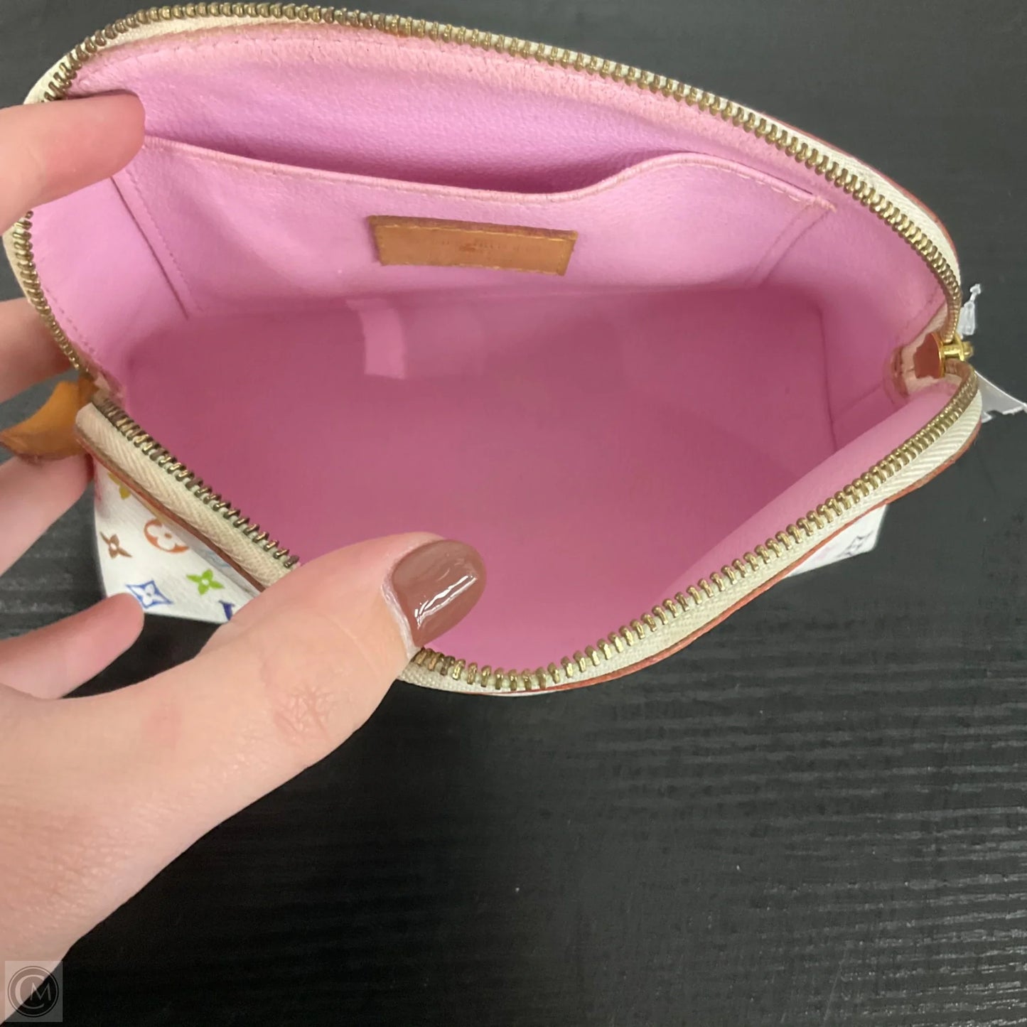 Makeup Bag Luxury Designer By Louis Vuitton, Size: Medium