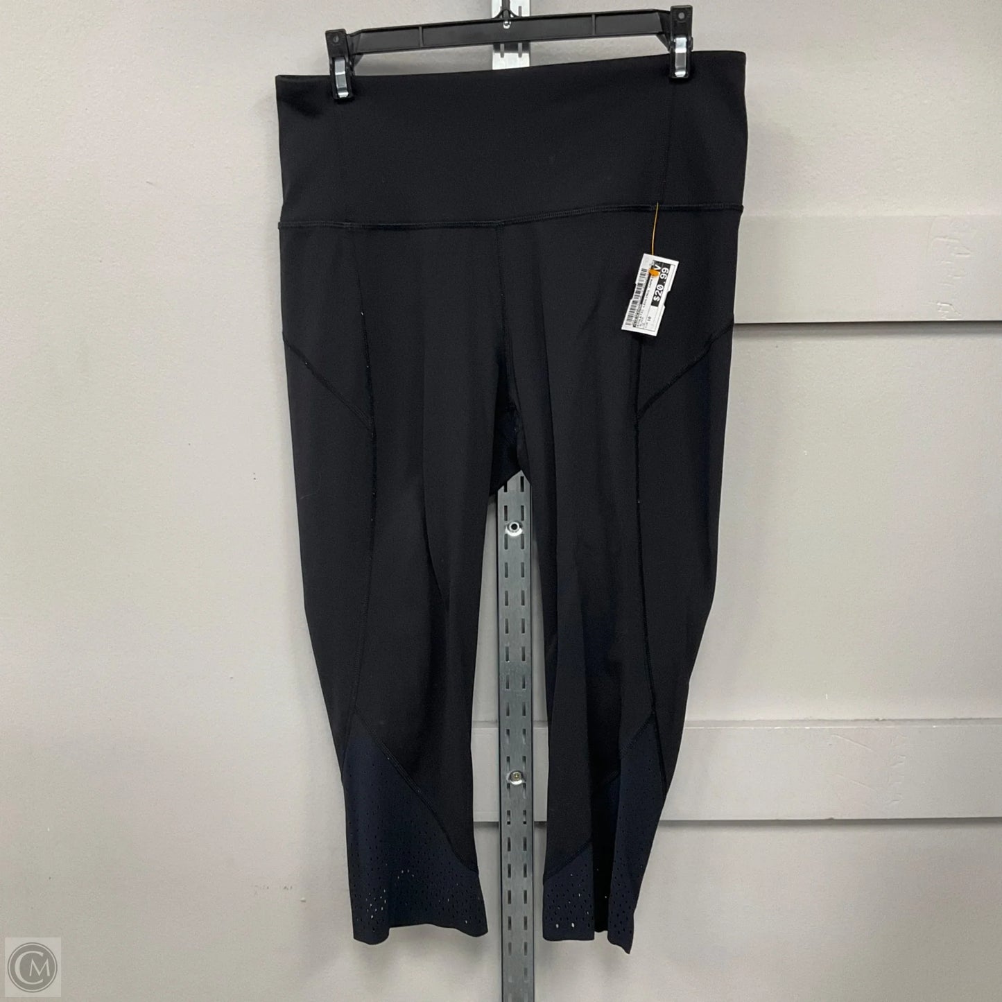 Athletic Leggings Capris By Lululemon In Black, Size: 10