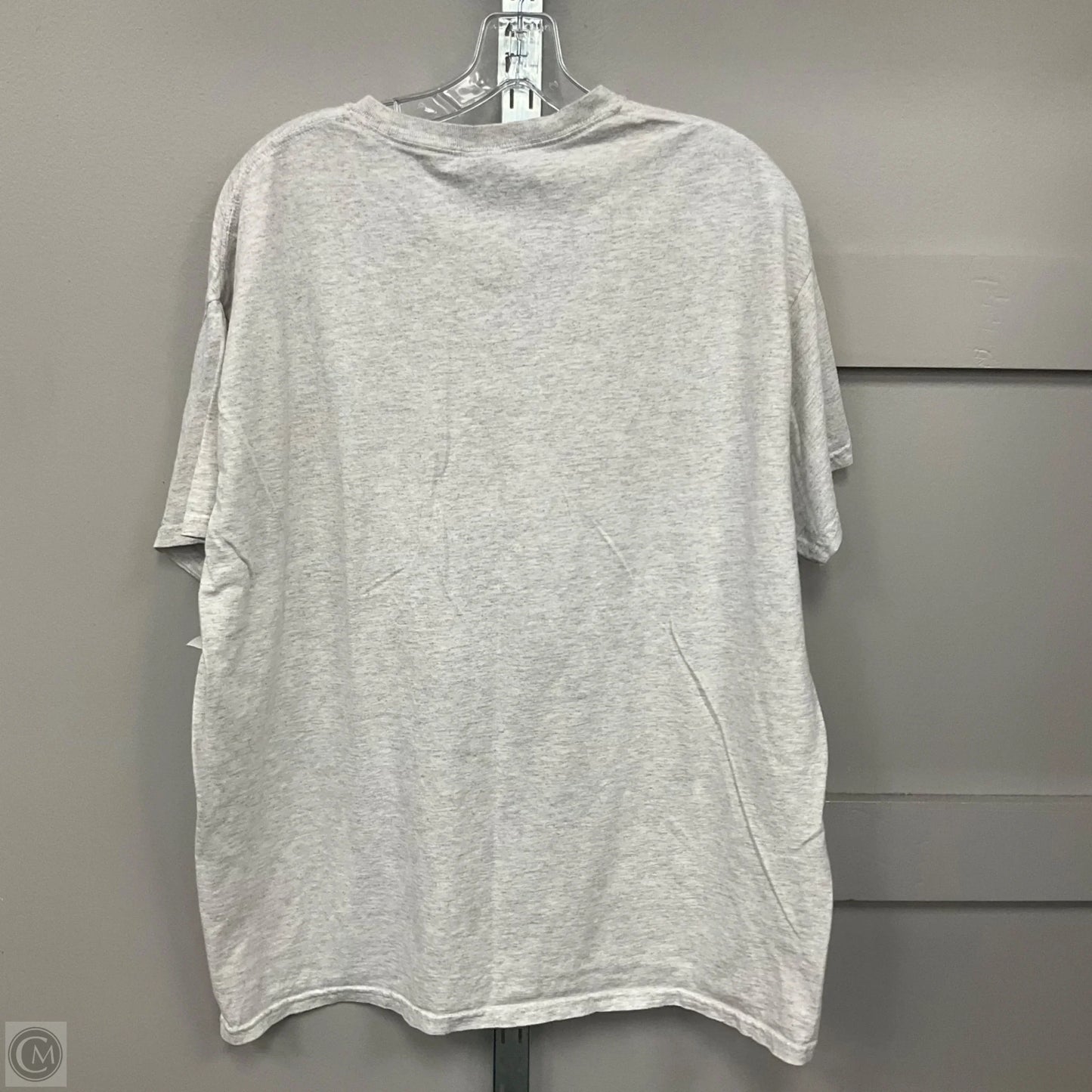 Top Short Sleeve By Gildan In Grey, Size: Xl