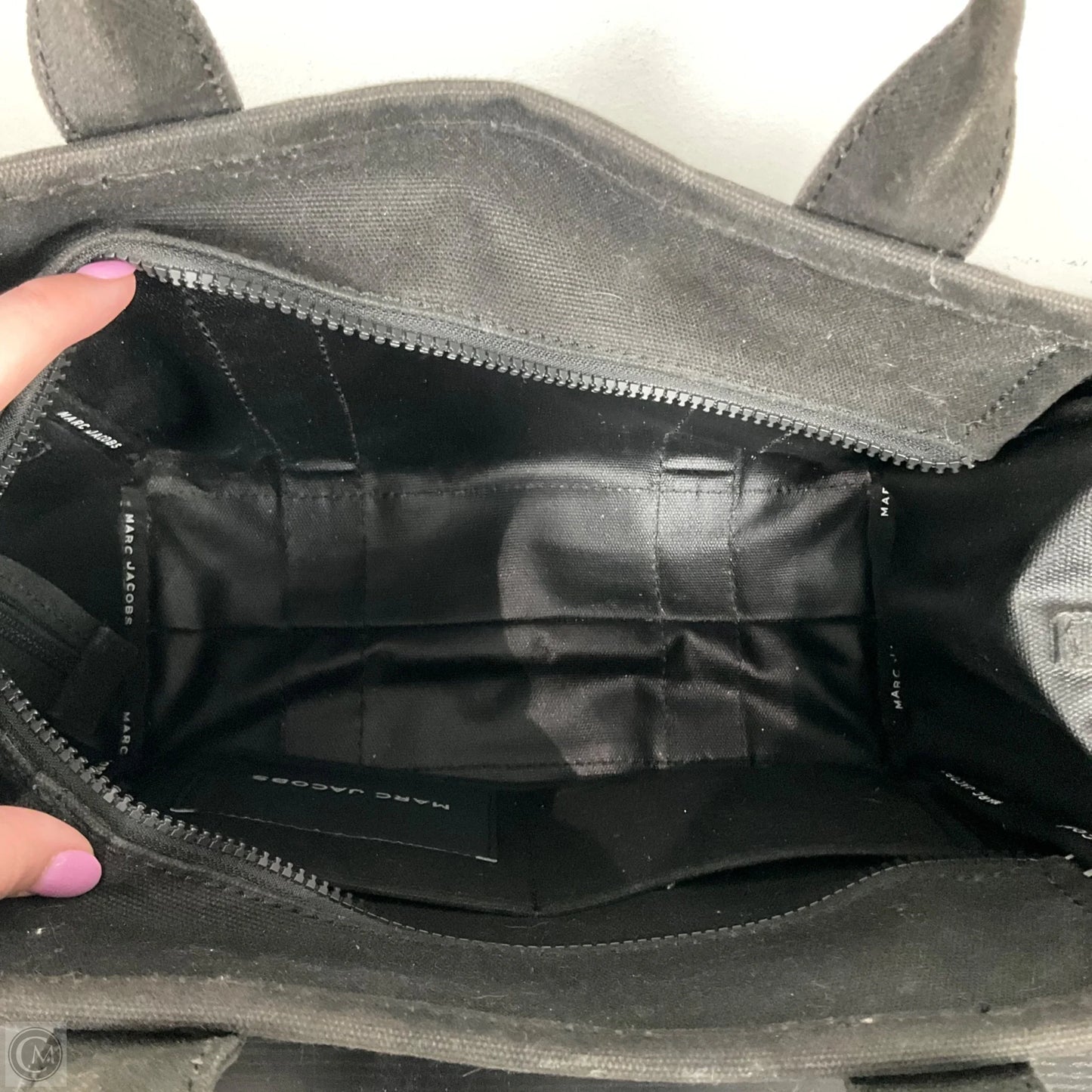 Tote Luxury Designer By Marc Jacobs, Size: Large