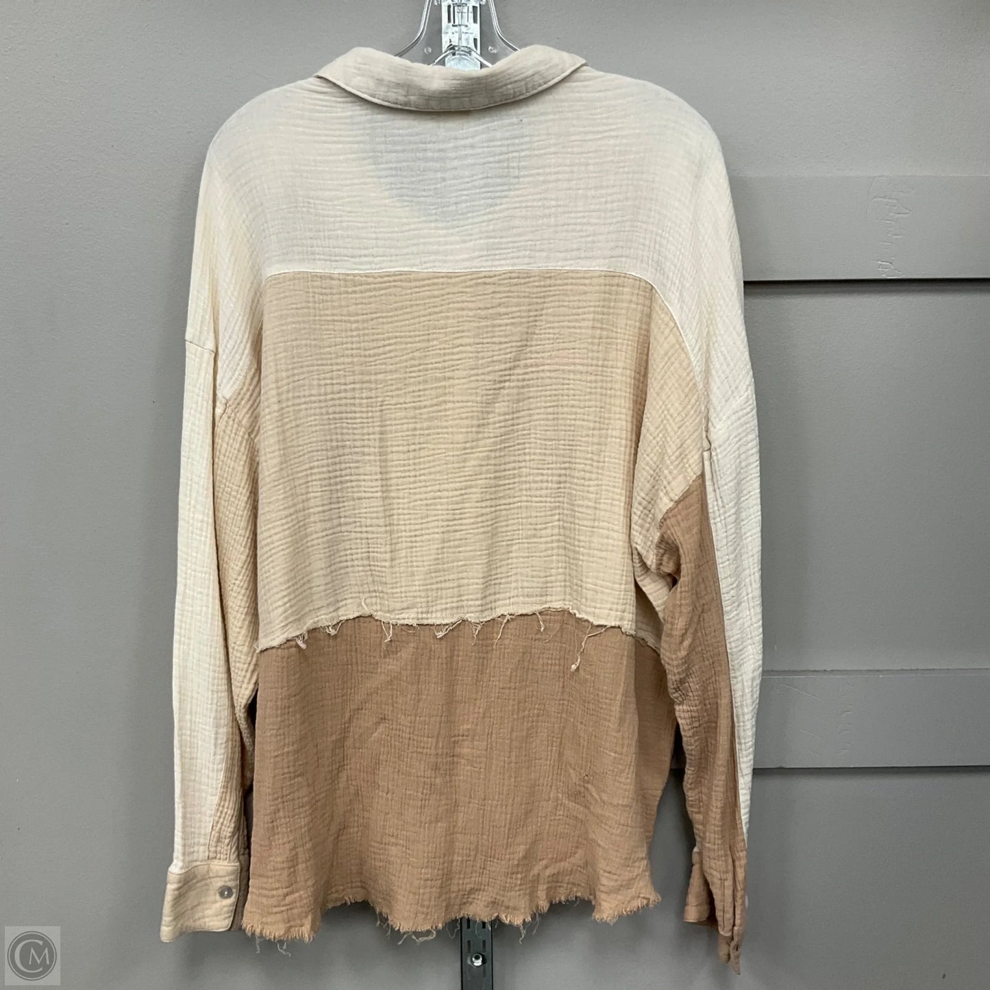 Top Long Sleeve By New In In Cream, Size: 2x