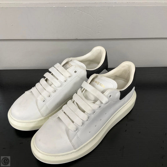 Shoes Luxury Designer By Alexander Mcqueen In White, Size: 9