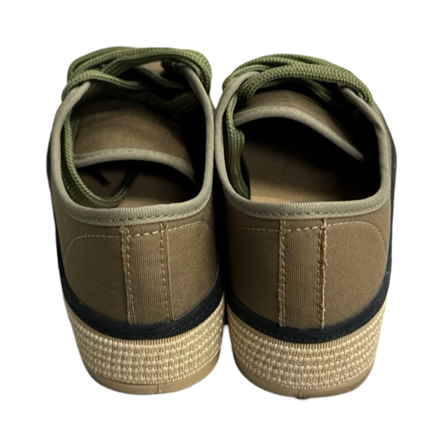 Shoes Sneakers By Sunria In Green, Size: 5