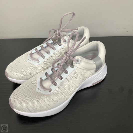 Shoes Athletic By Nike In White, Size: 9