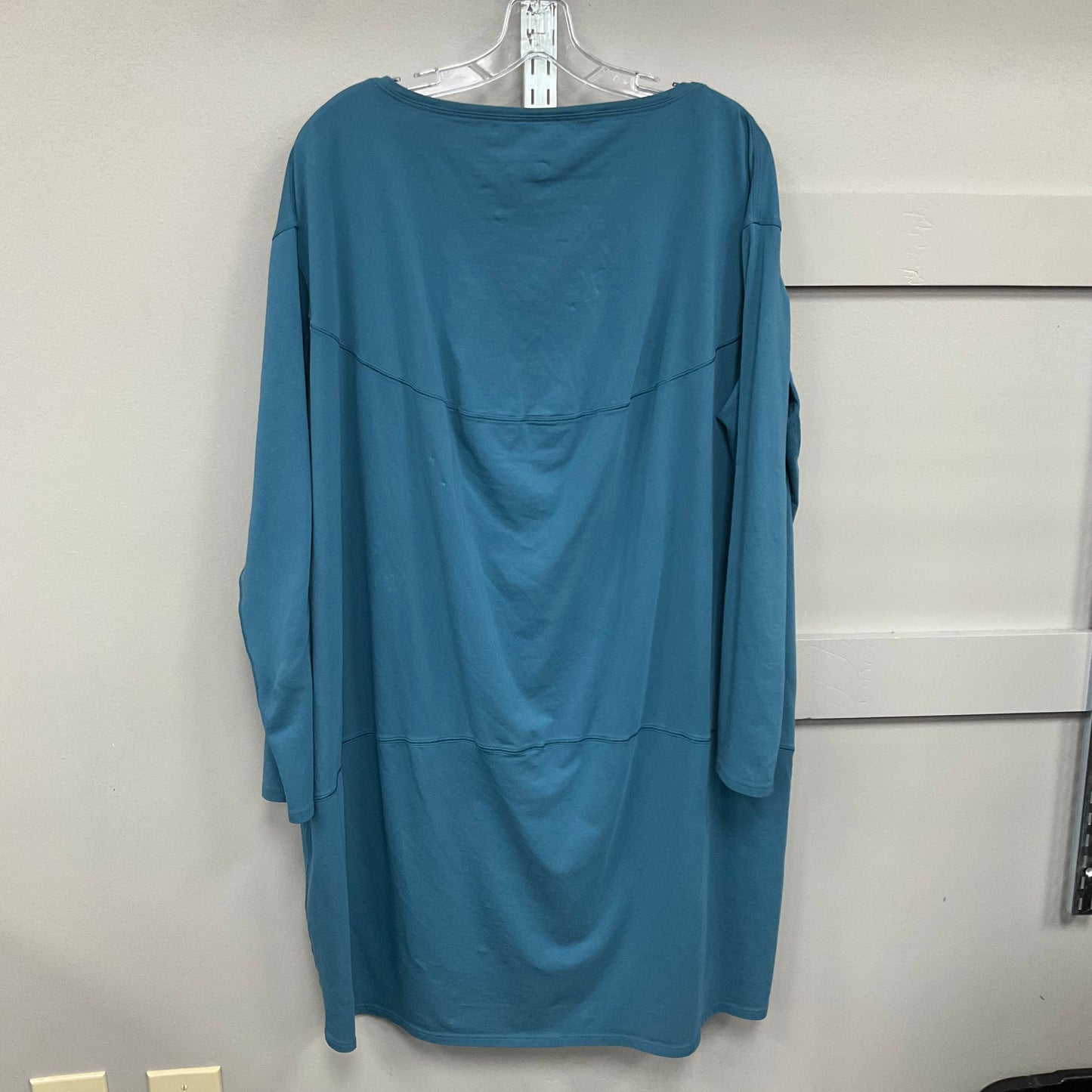 Dress Casual Midi By Lululemon In Teal, Size: 10