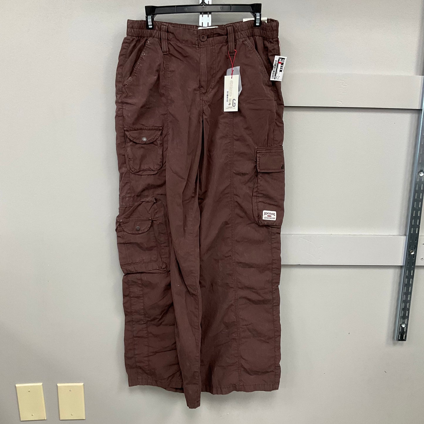 Pants Cargo & Utility By Bdg In Brown, Size: M