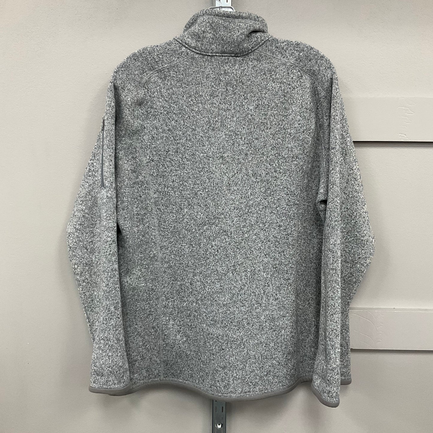 Sweatshirt Collar By Patagonia In Grey, Size: Xl