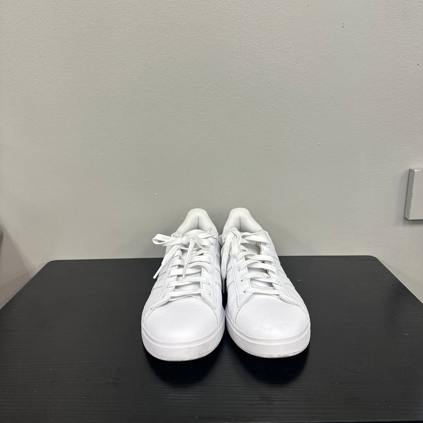 Shoes Athletic By Adidas In White, Size: 11