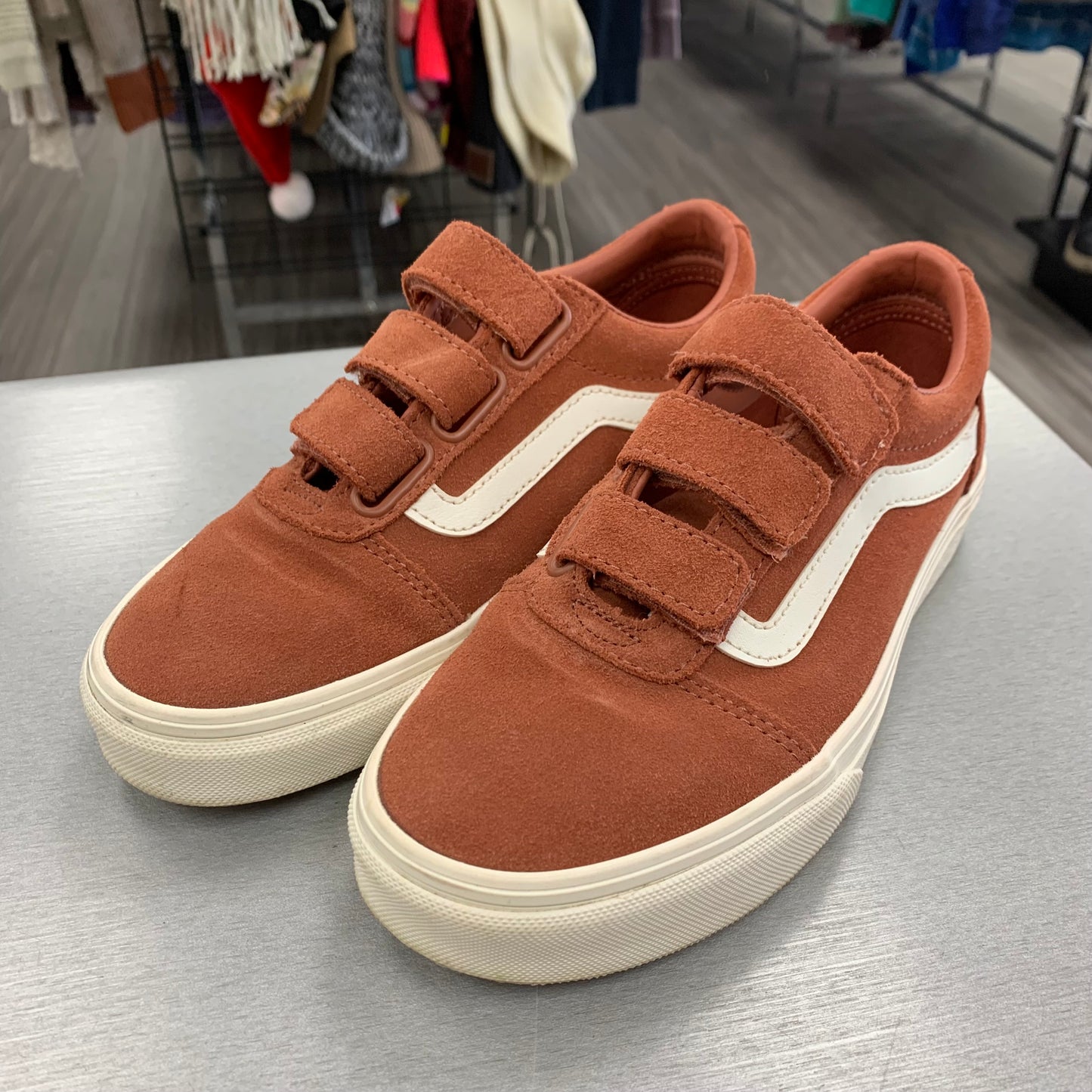 Shoes Sneakers By Vans In Rust, Size: 6