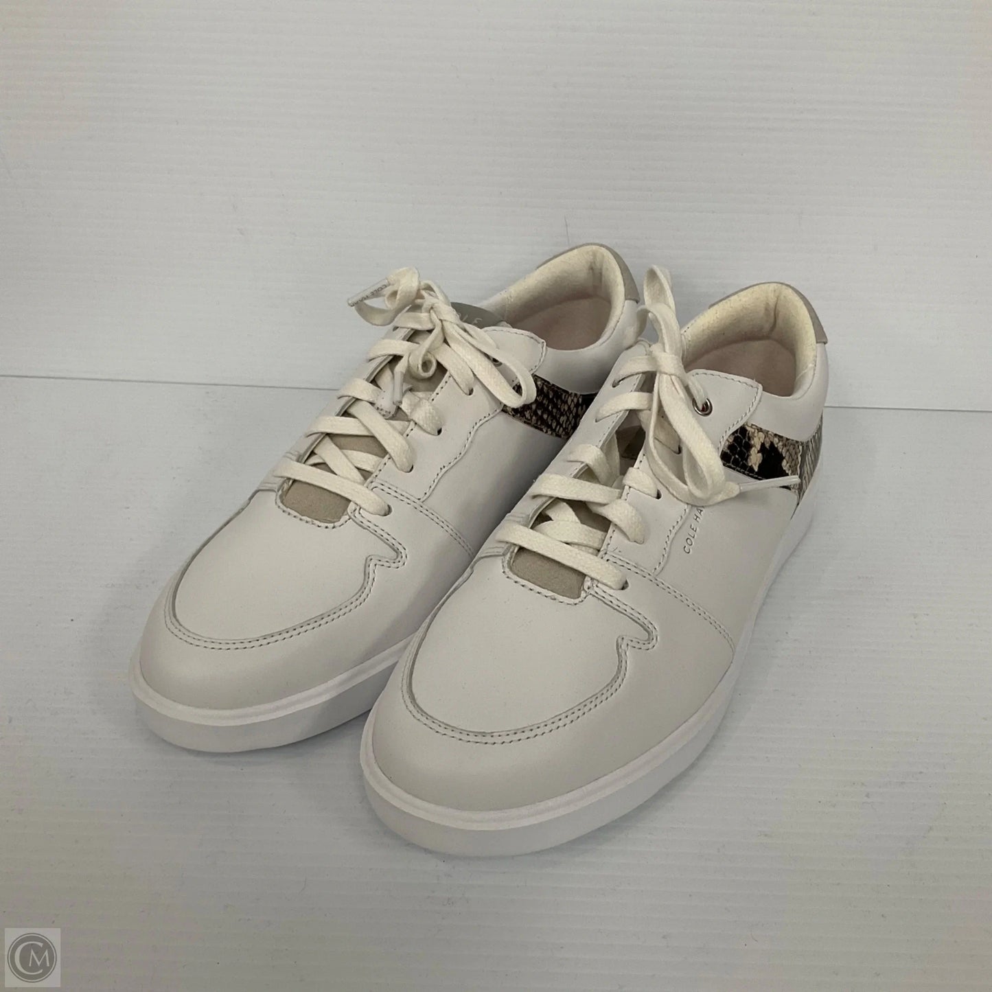 Shoes Sneakers By Cole-haan In White, Size: 9.5