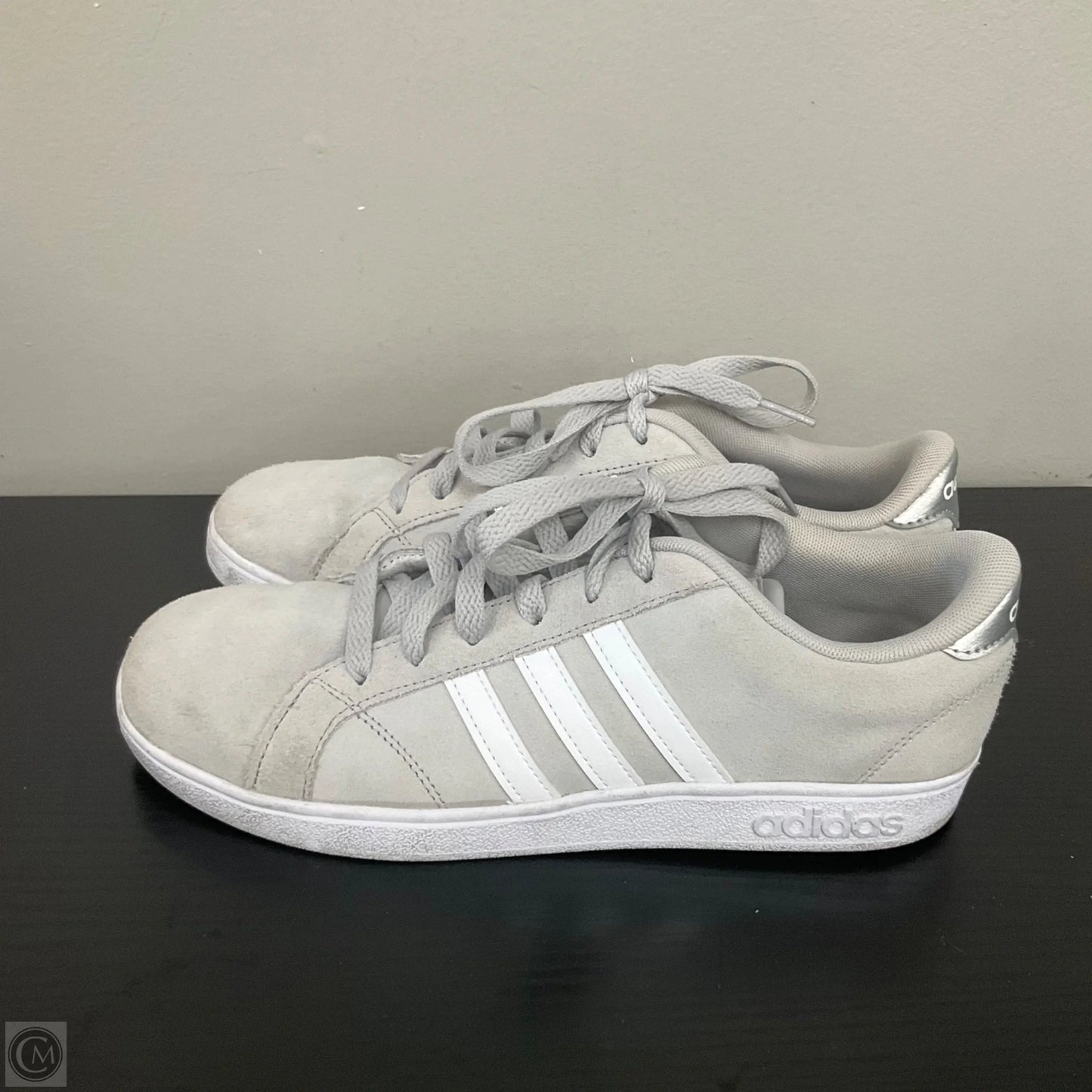 Shoes Sneakers By Adidas In Grey, Size: 7