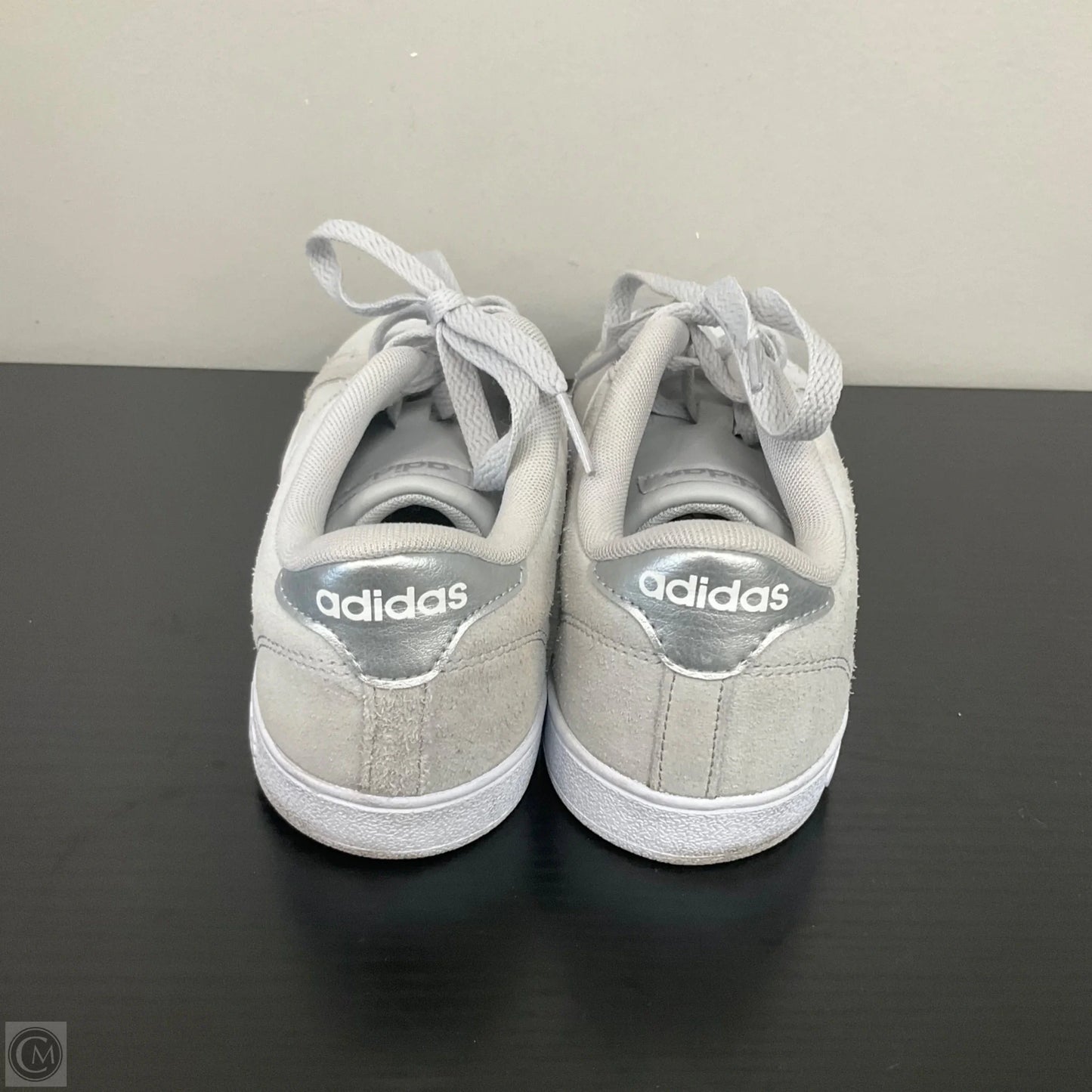 Shoes Sneakers By Adidas In Grey, Size: 7