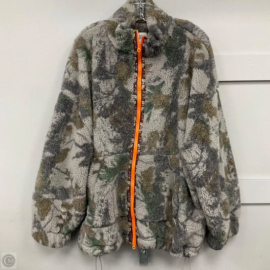 Sweatshirt Collar By Bdg In Camouflage Print, Size: Xl