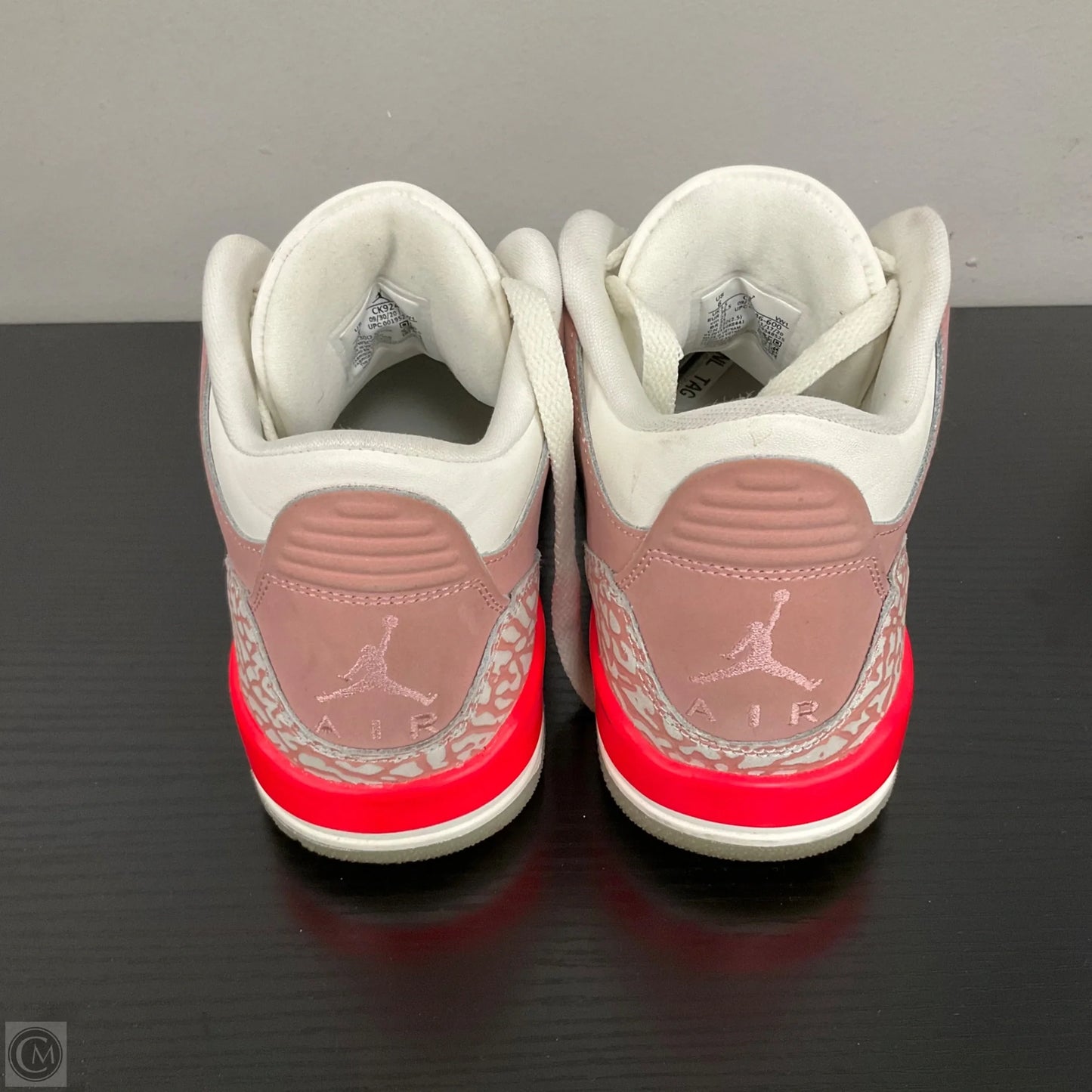 Shoes Luxury Designer By Jordan In Cream & Pink, Size: 6