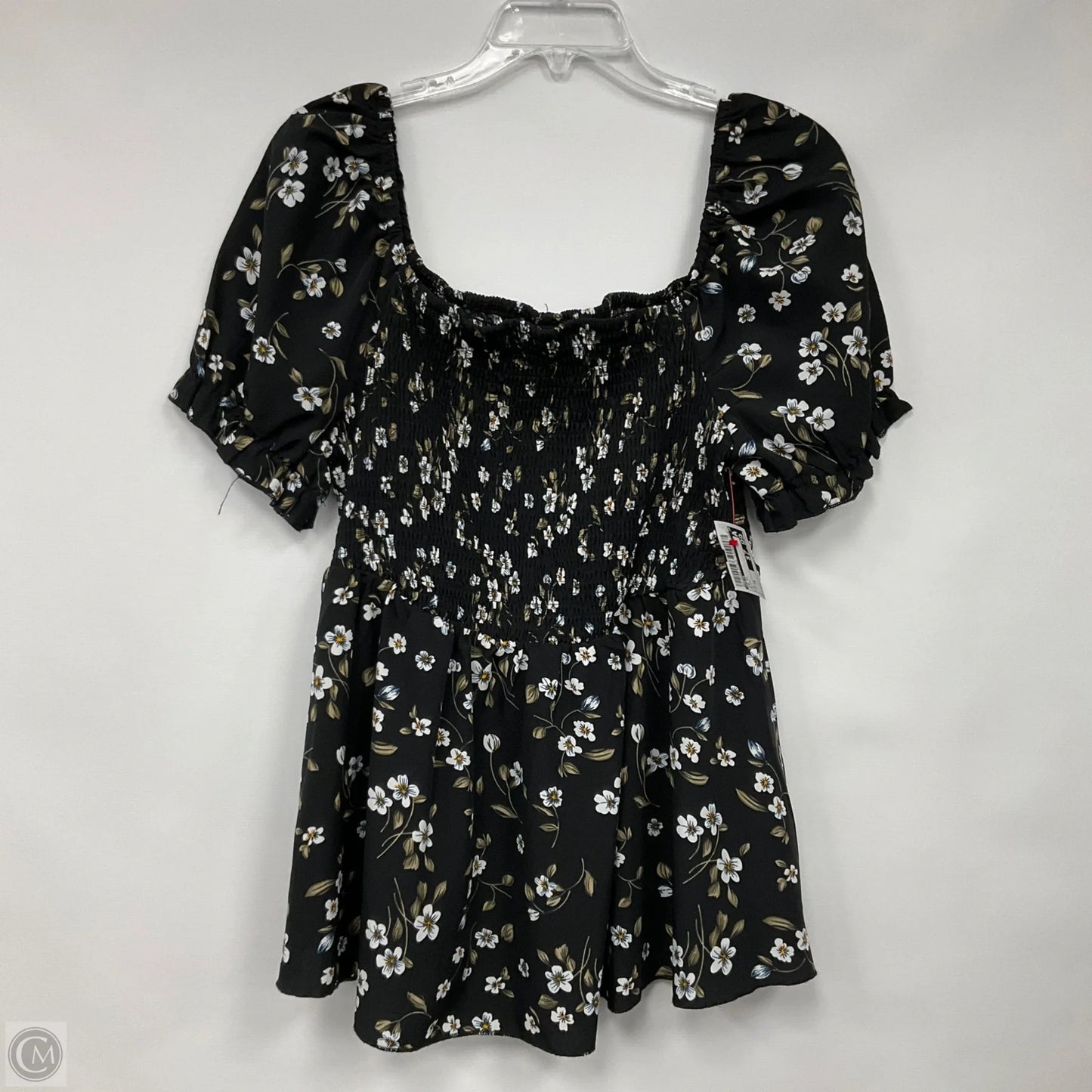 Top Short Sleeve By Shein In Black, Size: 1x