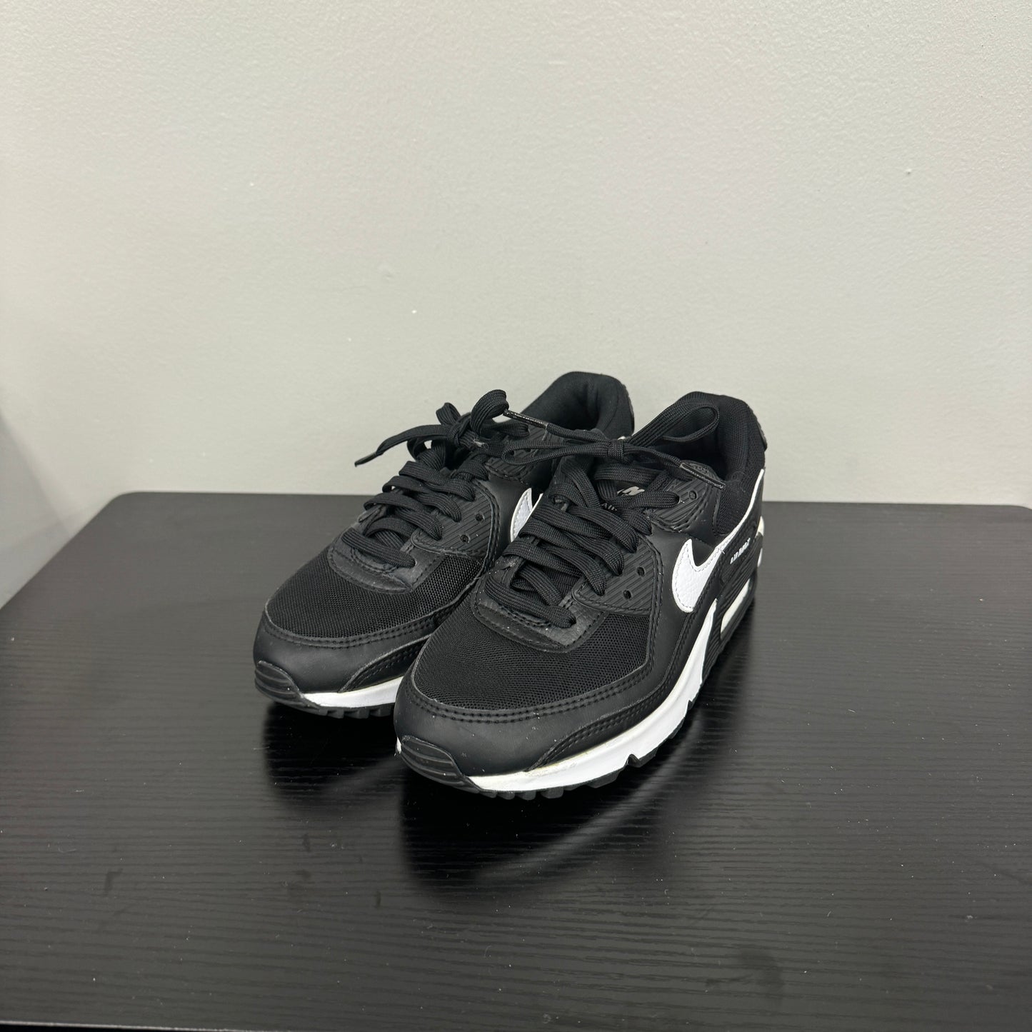 Shoes Athletic By Nike In Black, Size: 7.5