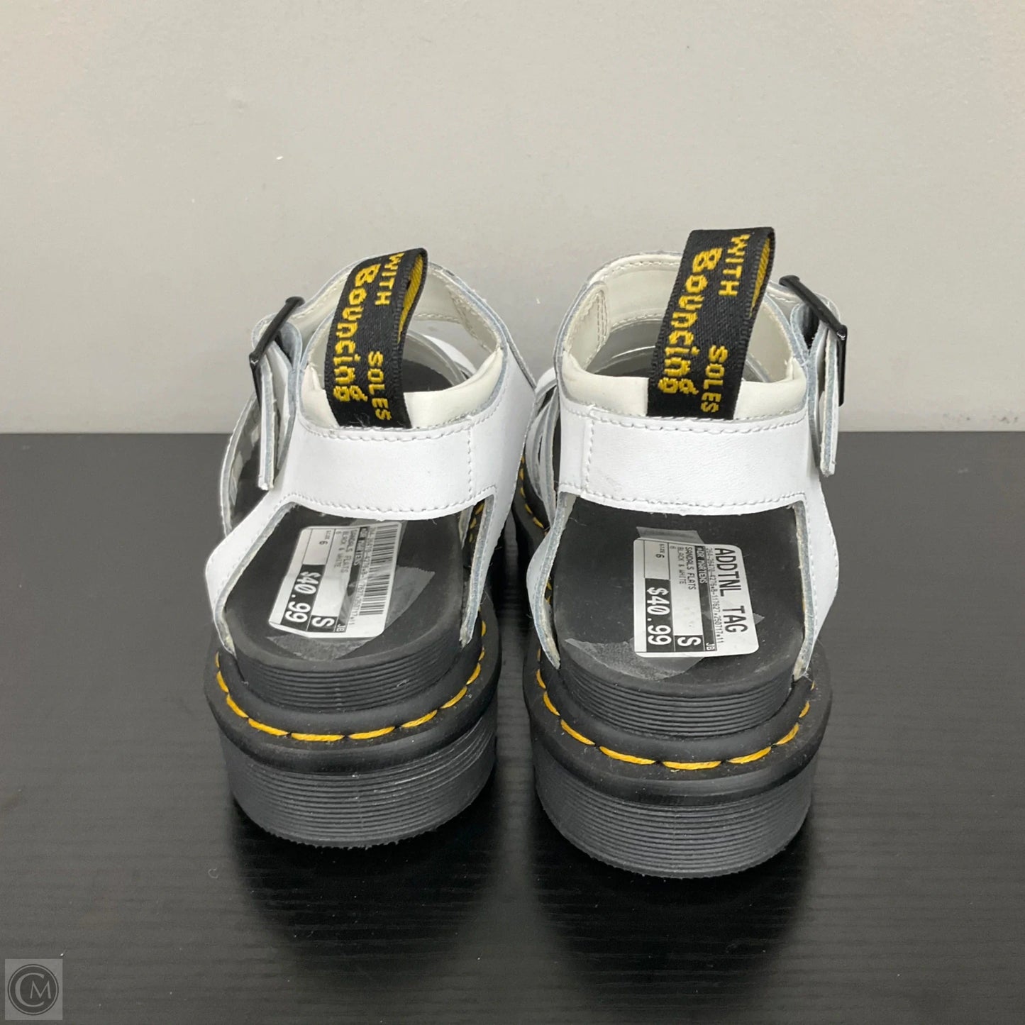 Sandals Flats By Dr Martens In Black & White, Size: 6