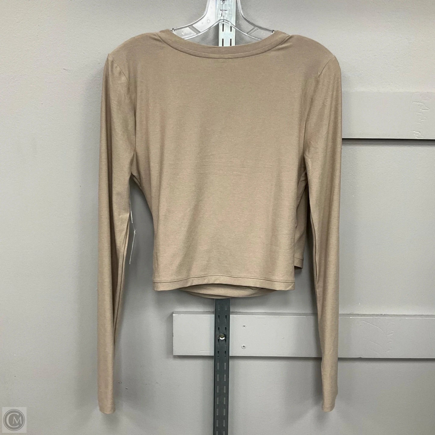 Athletic Top Long Sleeve By Old Navy In Tan, Size: M