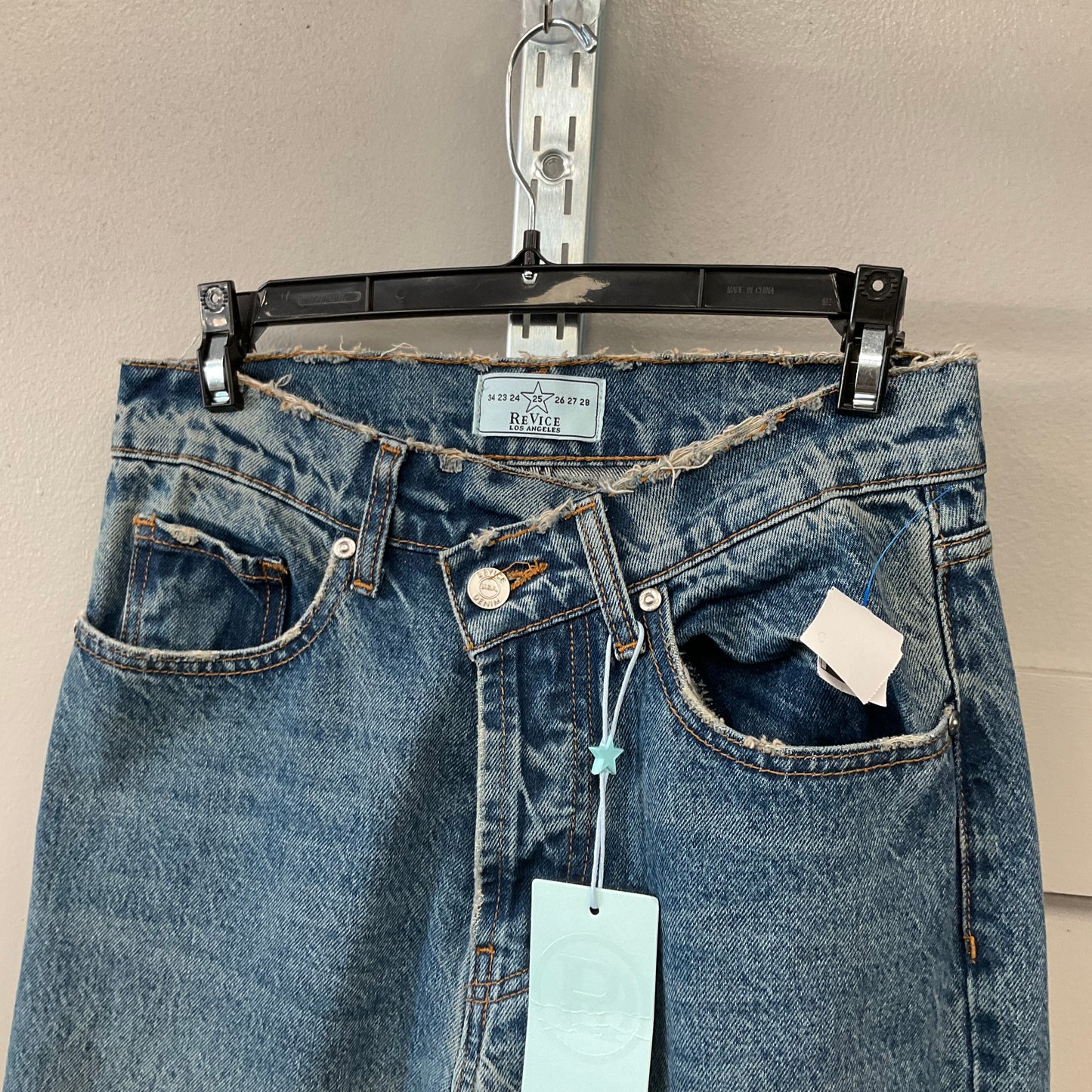 Jeans Flared By Revice LA In Blue Denim, Size: 6