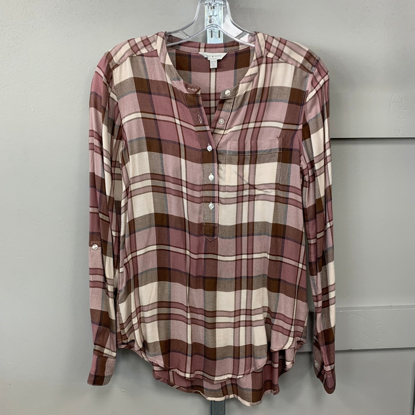 Top Long Sleeve By Lucky Brand In Plaid Pattern, Size: Xs