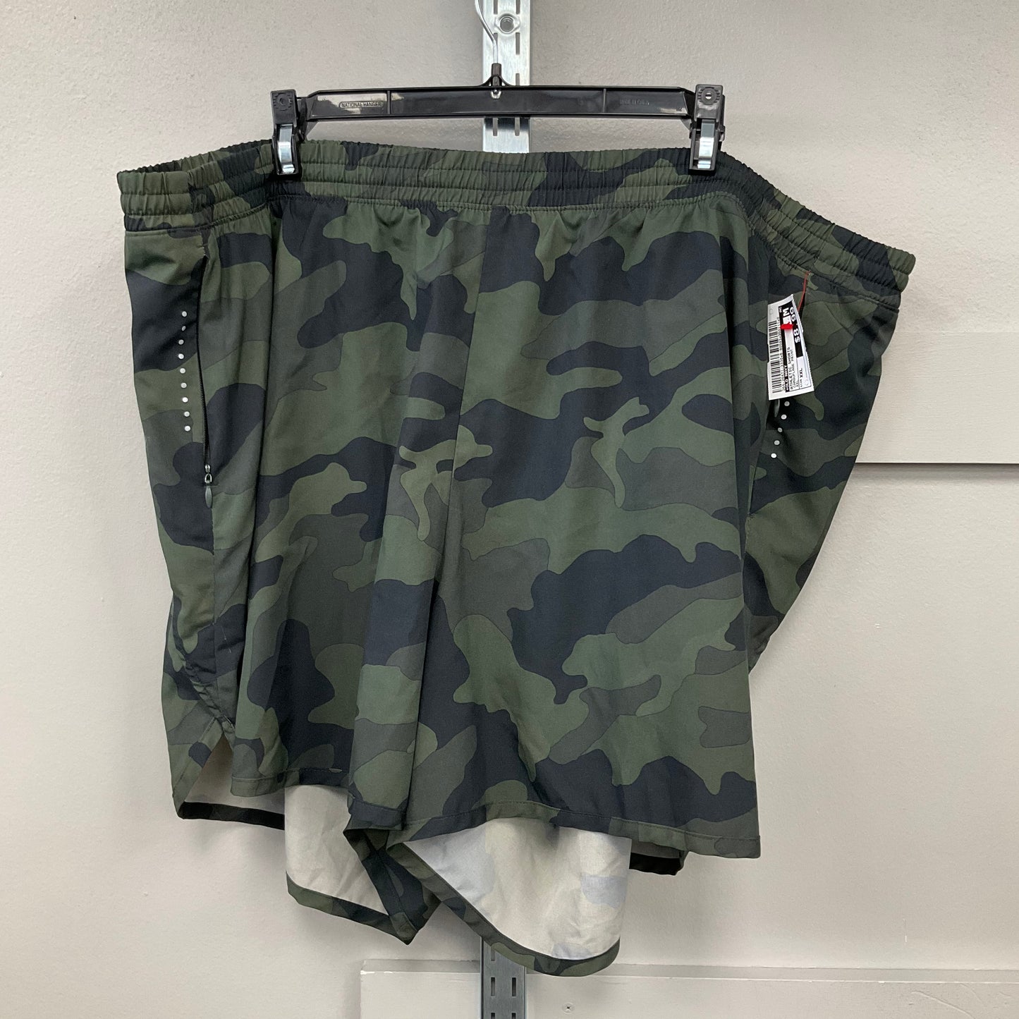 Athletic Shorts By Old Navy In Camouflage Print, Size: Xxl