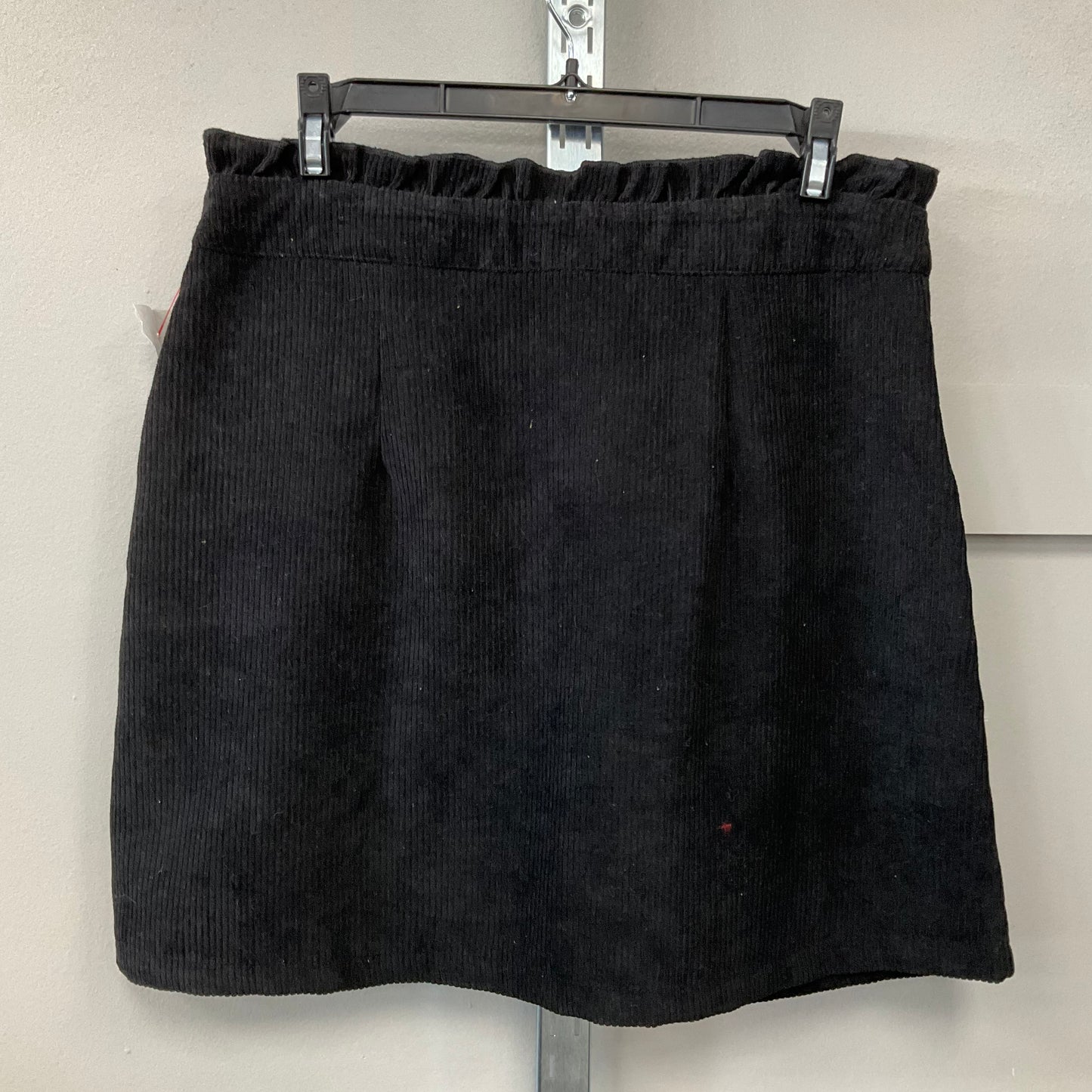 Skirt Mini & Short By Clothes Mentor In Black, Size: M