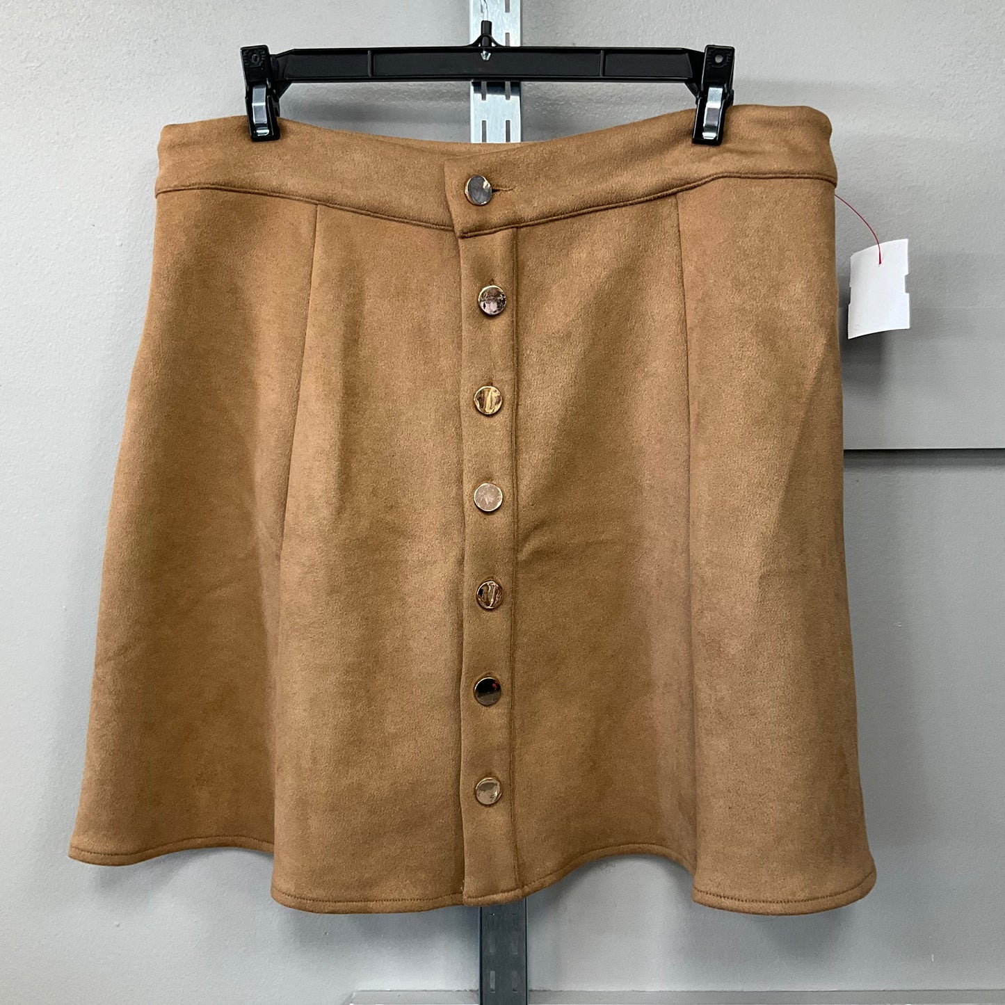 Skirt Mini & Short By Clothes Mentor In Brown, Size: L