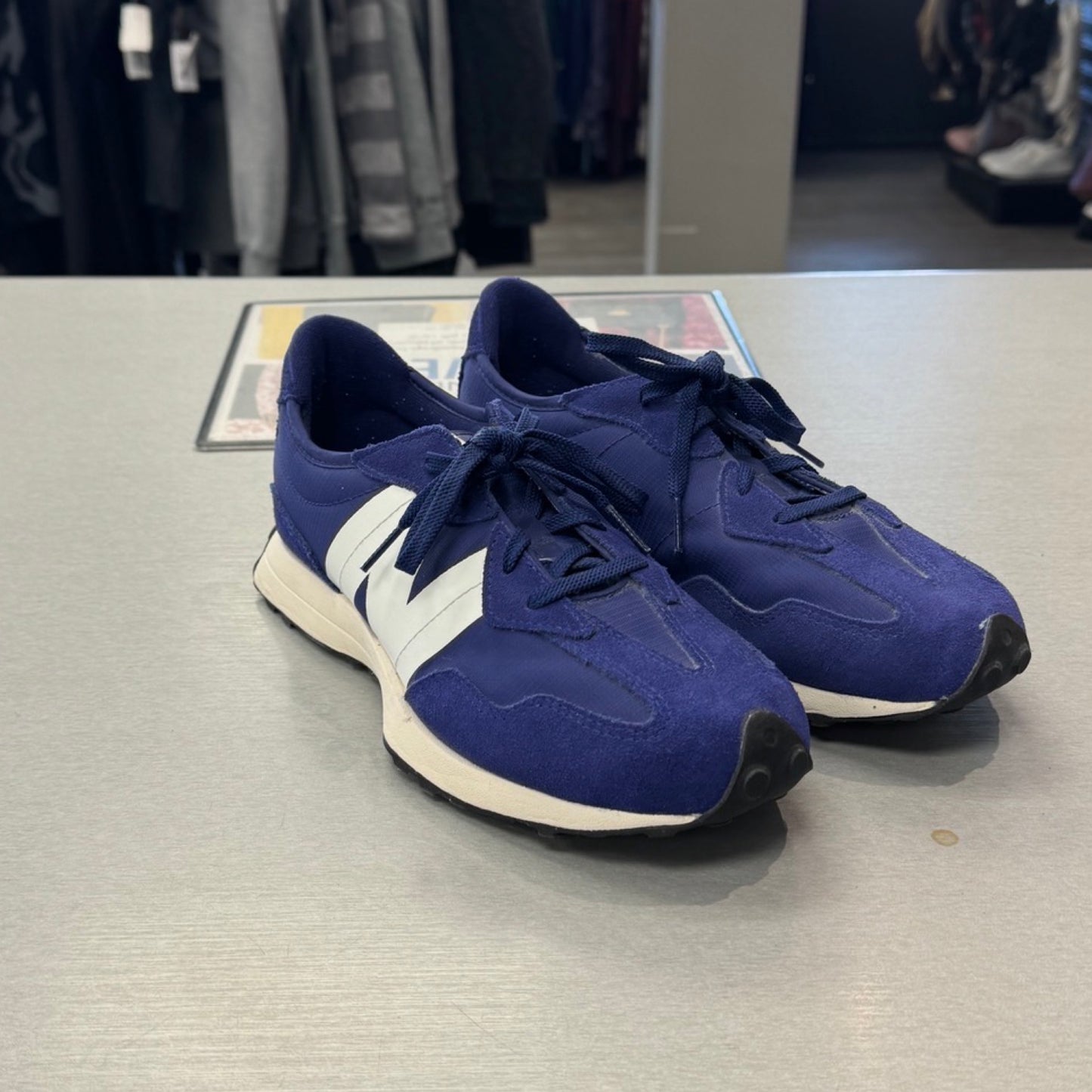 Shoes Athletic By New Balance In Blue, Size: 8.5