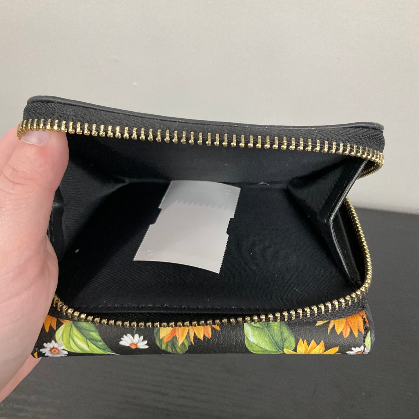 Wallet By Clothes Mentor, Size: Small