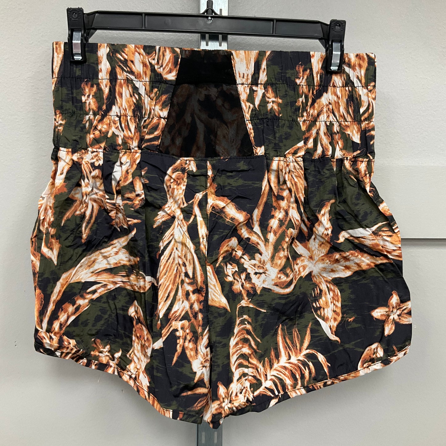 Athletic Shorts By Free People Movement In Floral Print, Size: M