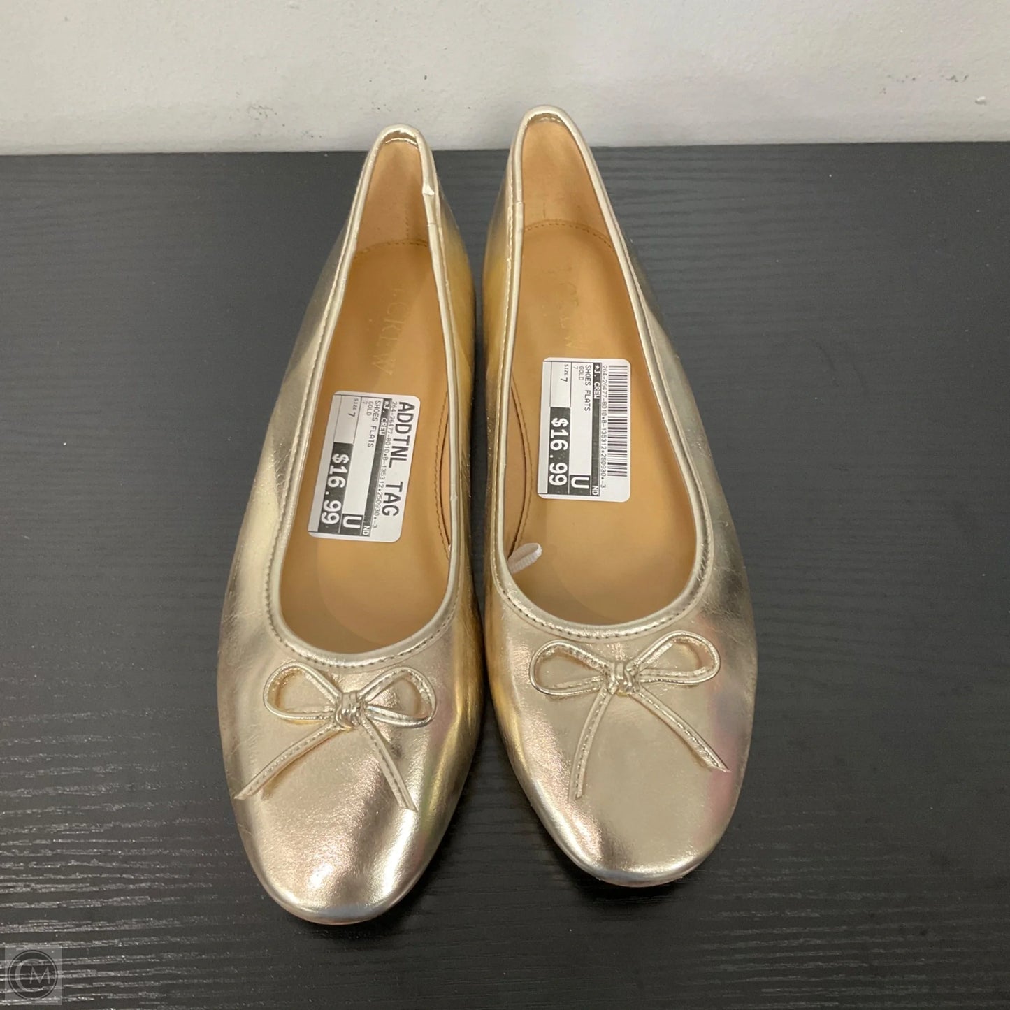 Shoes Flats By J. Crew In Gold, Size: 7