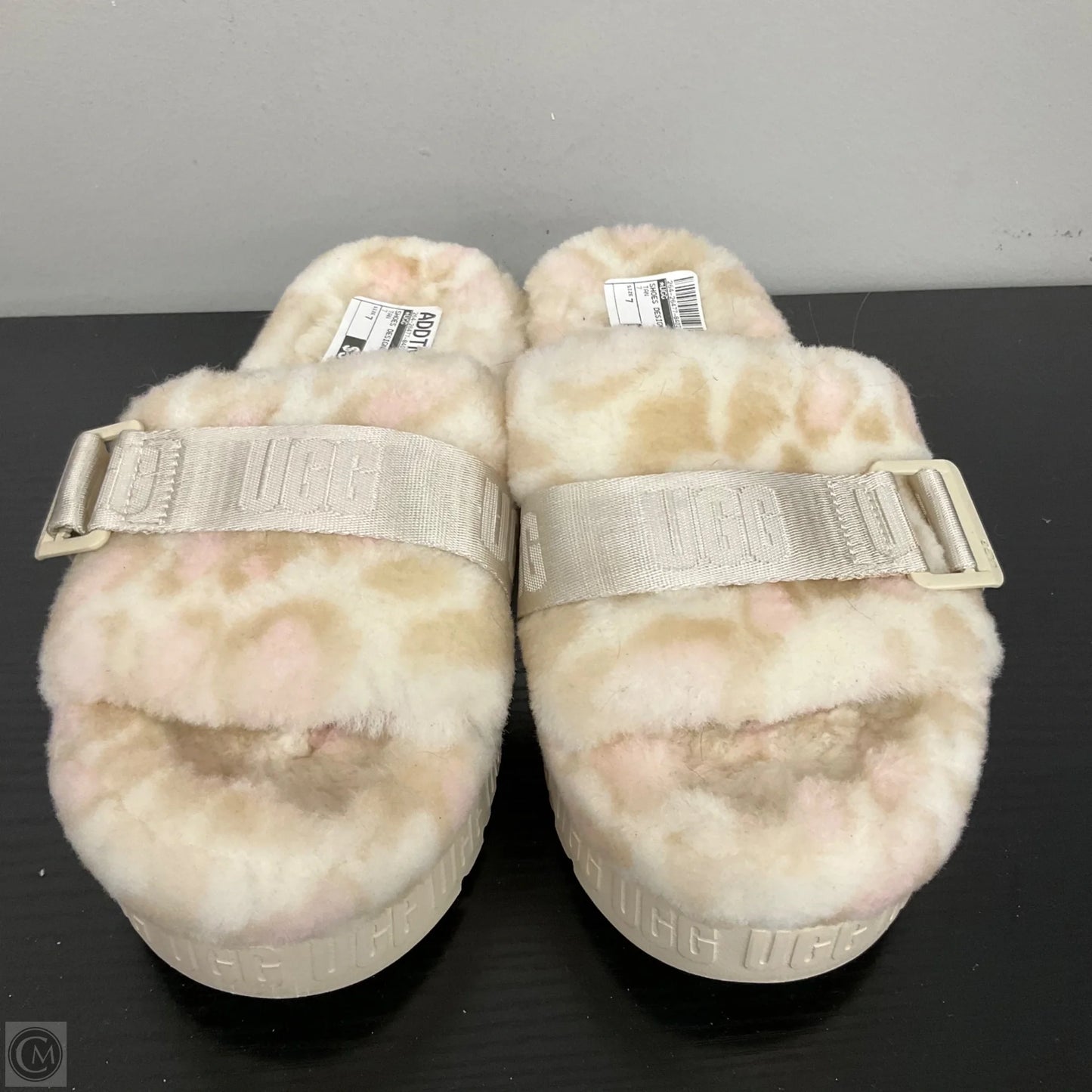 Shoes Designer By Ugg In Tan, Size: 7