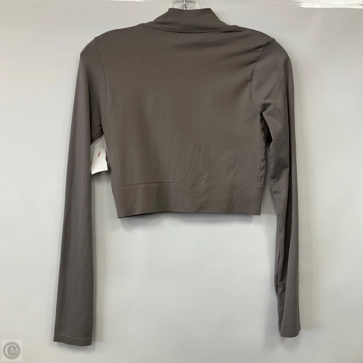 Athletic Top Long Sleeve Collar By Garage In Grey, Size: M