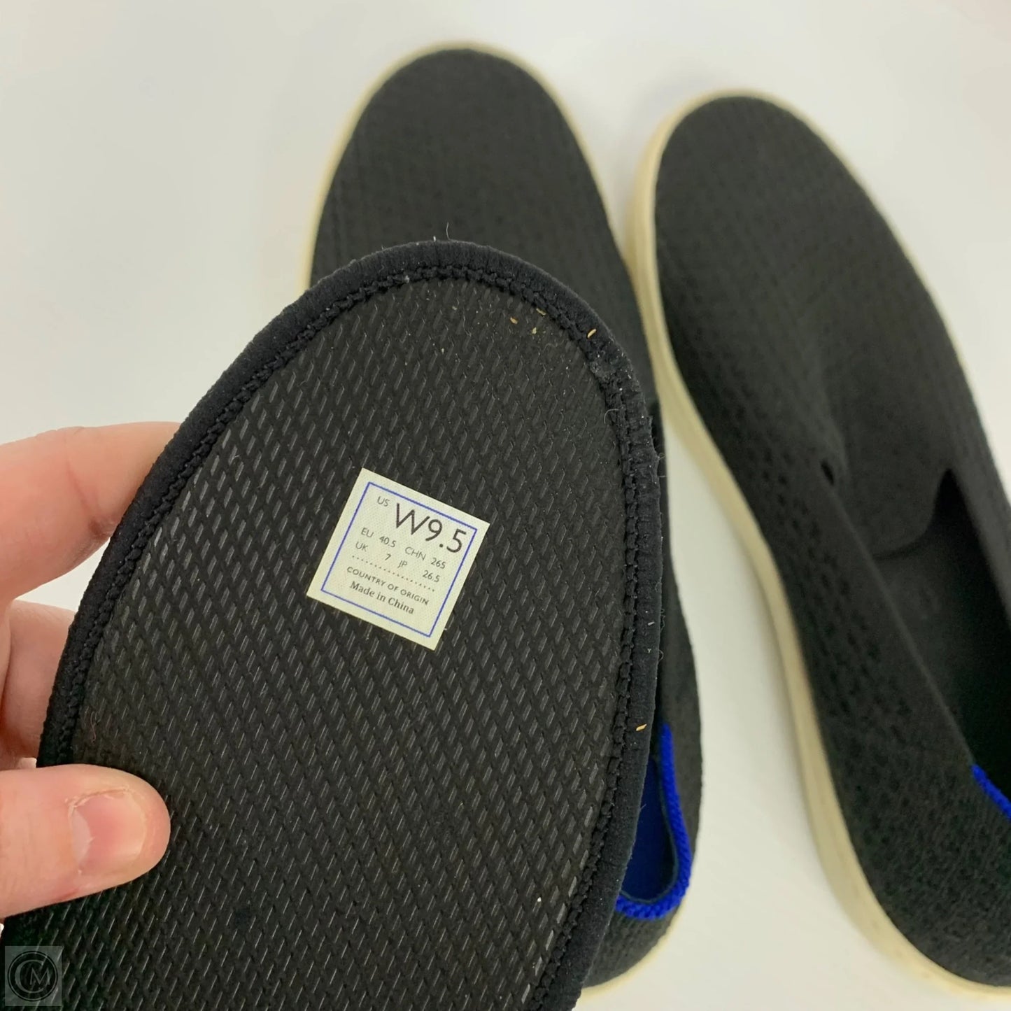 Shoes Flats By Rothys In Black, Size: 9.5