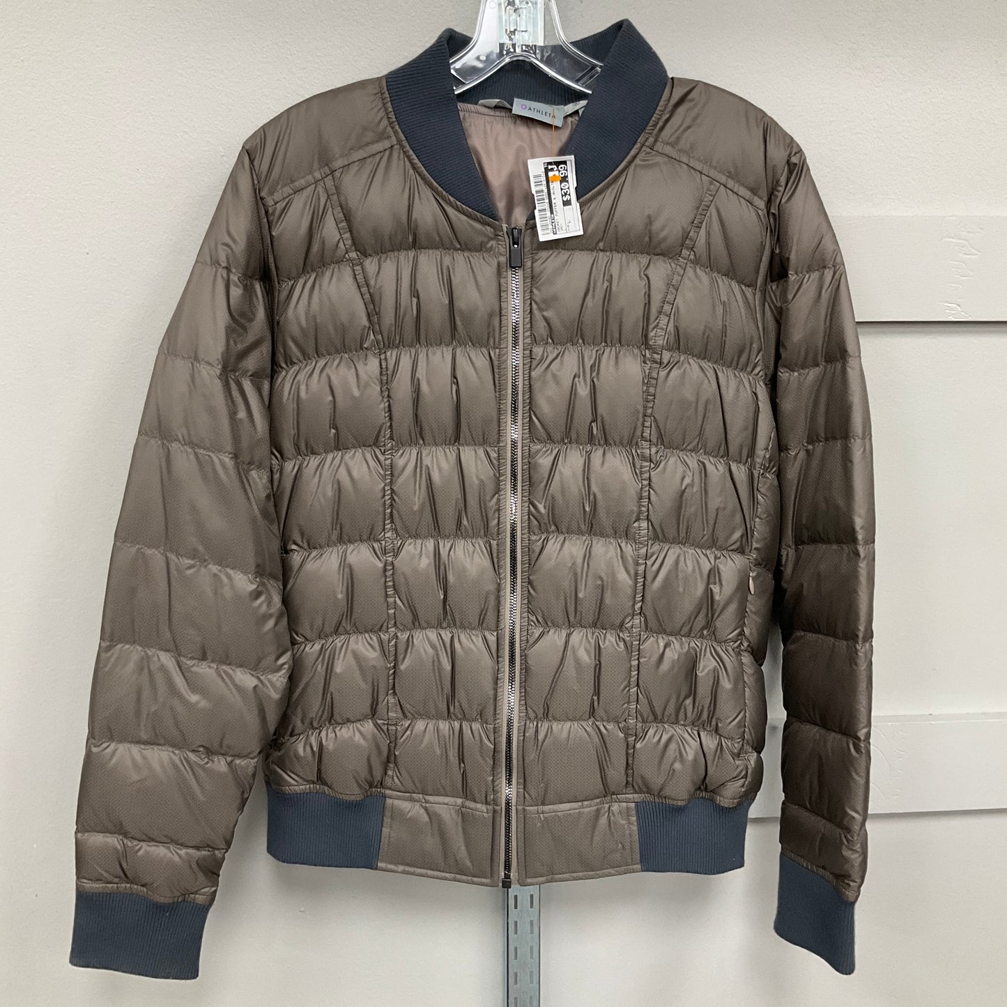 Jacket Puffer & Quilted By Athleta In Grey, Size: L