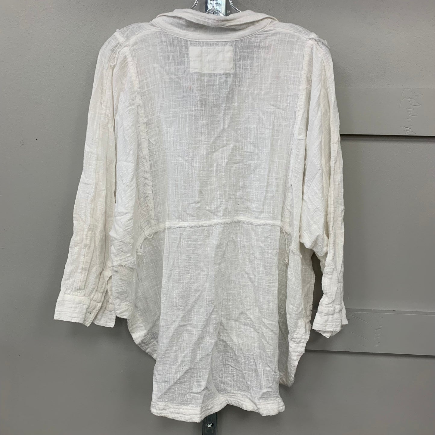 Top Long Sleeve By We The Free In White, Size: S