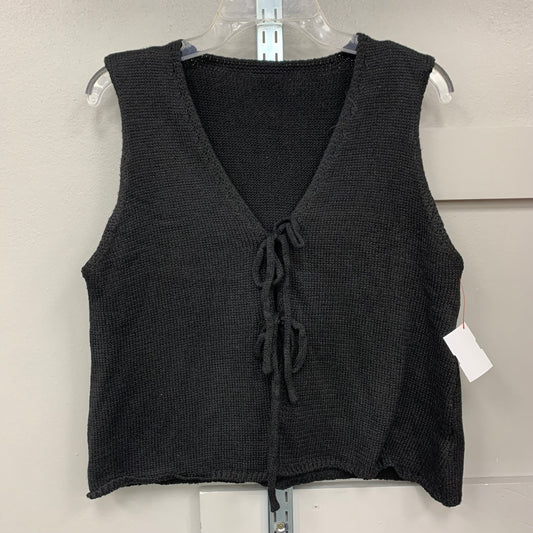 Top Sleeveless By Clothes Mentor In Black, Size: M