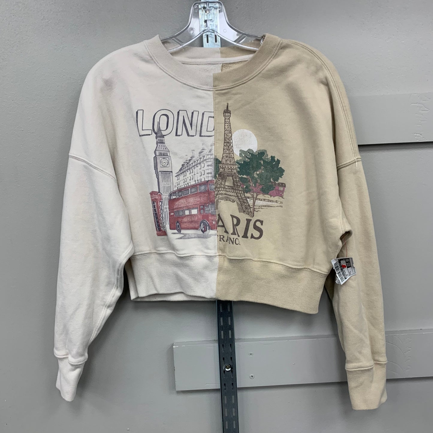 Sweatshirt Crewneck By Abercrombie And Fitch In Tan, Size: S