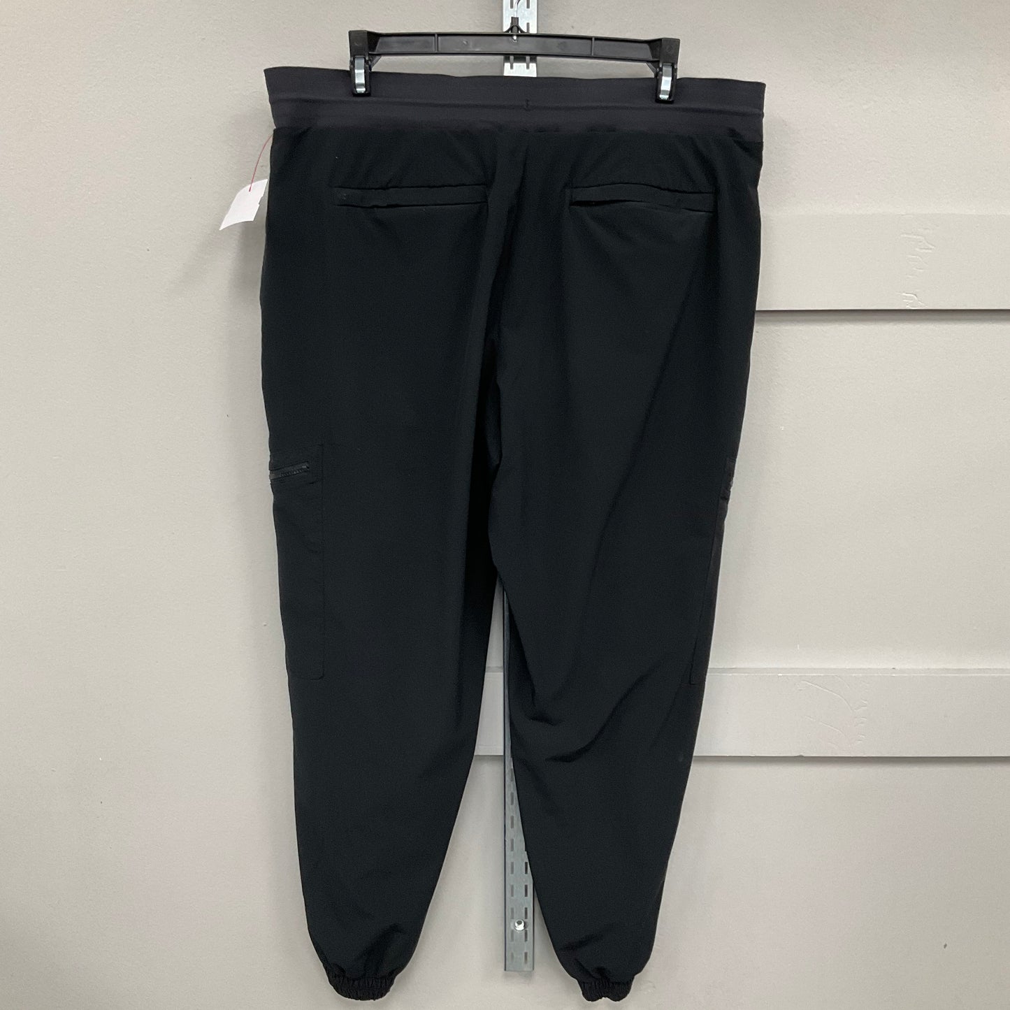 Athletic Pants By Athleta In Black, Size: 14