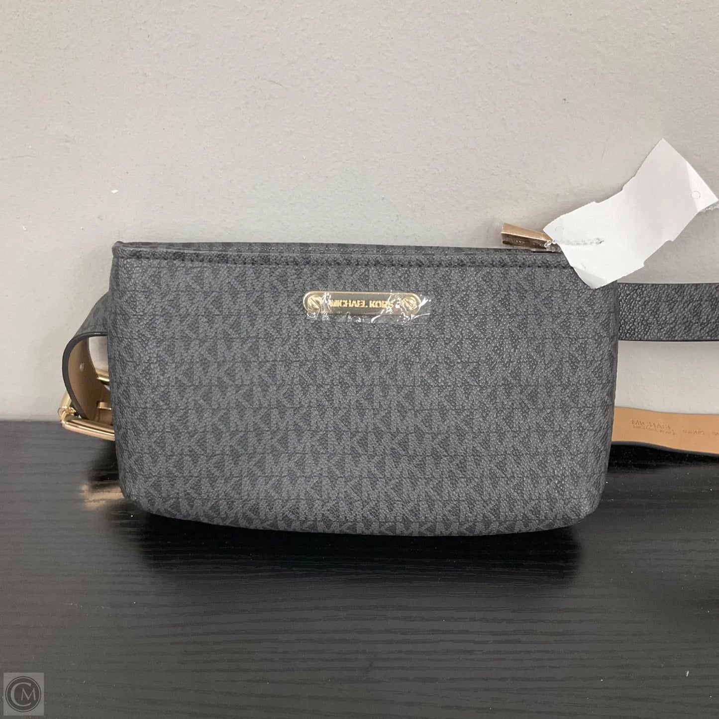 Belt Bag Designer By Michael Kors, Size: Medium