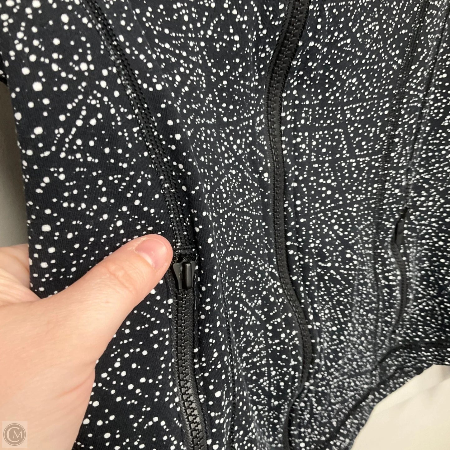 Athletic Jacket By Lululemon In Black & White, Size: 6