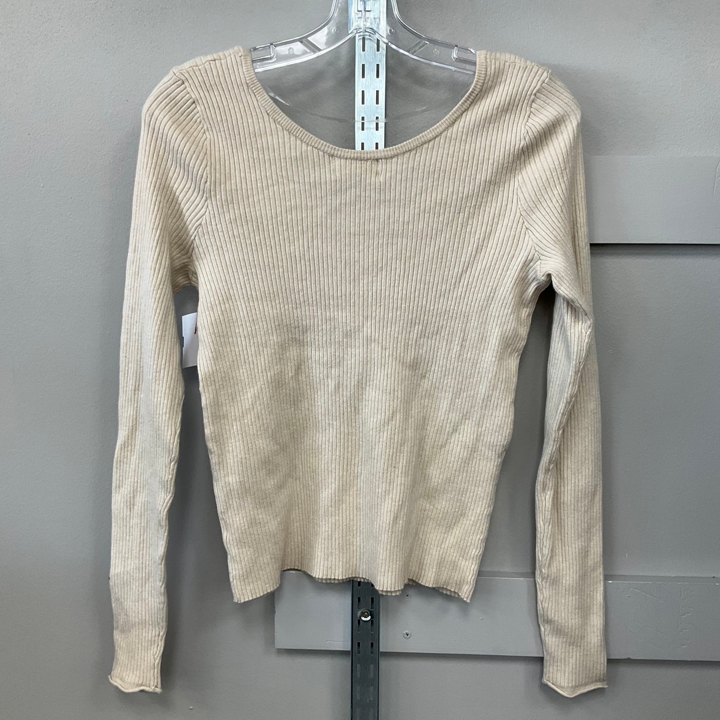 Top Long Sleeve By Universal Thread In Beige, Size: Xl